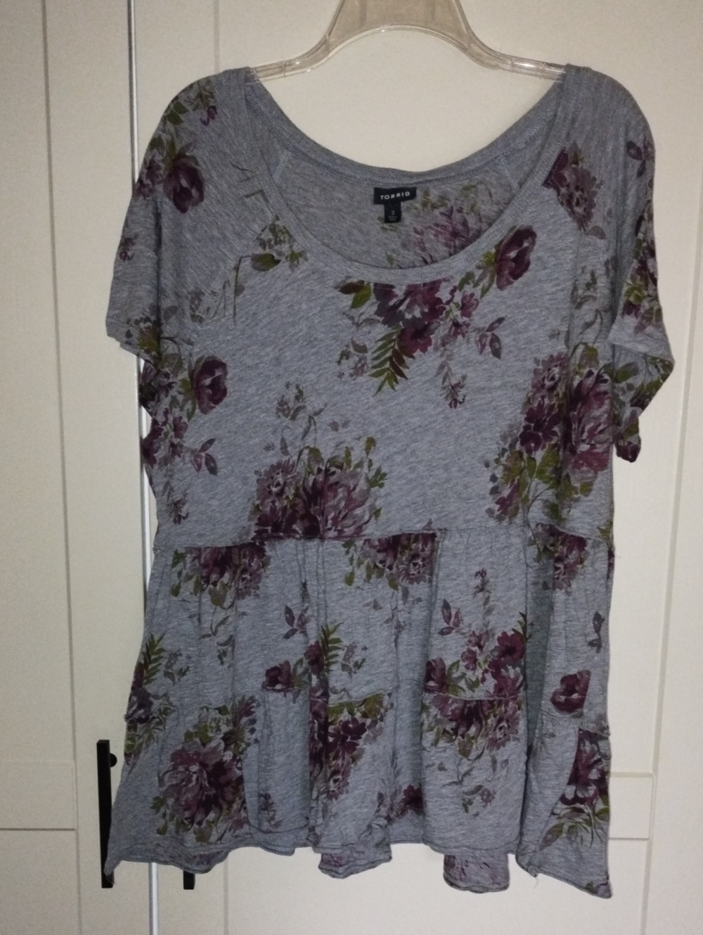 torrid Gray Floral Peplum Tee with Purple Accents